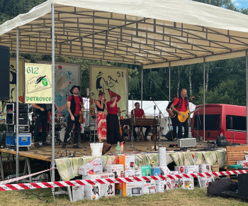 Aktuality / 51. ročník akcie „Stretnutie pod Lysou – Partizánske chodníčky“ a oslava blížiaceho sa 80 výročia SNP. - foto