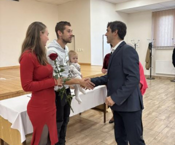 Aktuality / Stretnutie s jubilantmi a rodičmi novonarodených detí. - foto
